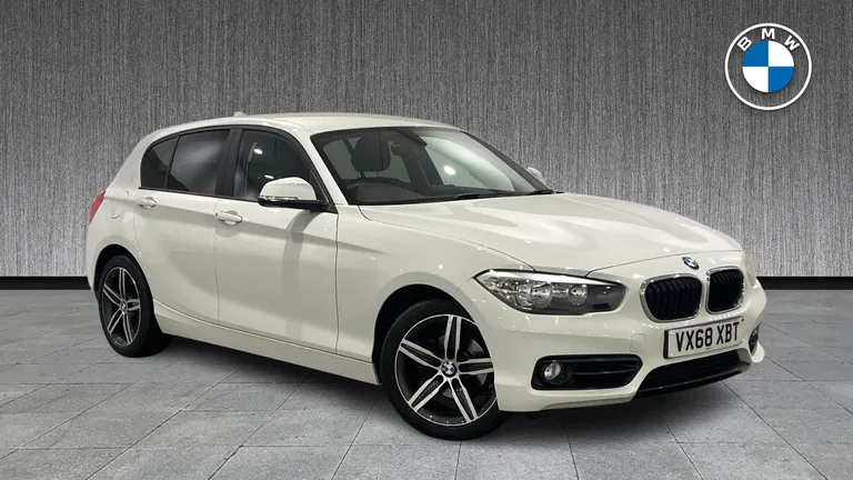 BMW 1 Series 1.5 118i Sport Euro 6 (s/s) 5dr (VX68XBT) - Hero Image