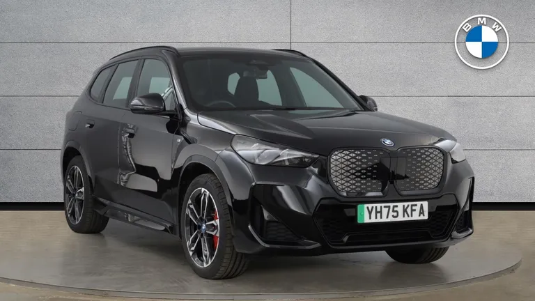 BMW iX1 30 66.5kWh M Sport Auto xDrive 5dr (11kW Charger) (YH75KFA) - Hero Image