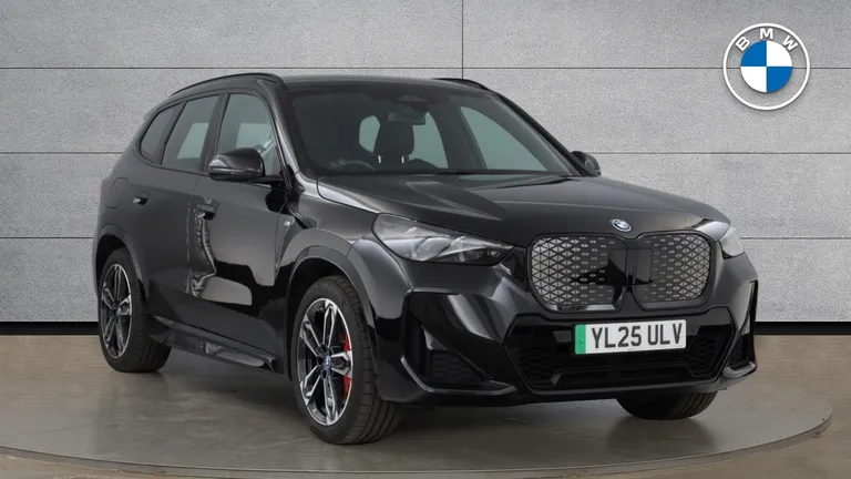 BMW iX1 30 66.5kWh M Sport Auto xDrive 5dr (11kW Charger) (YL25ULV) - Hero Image