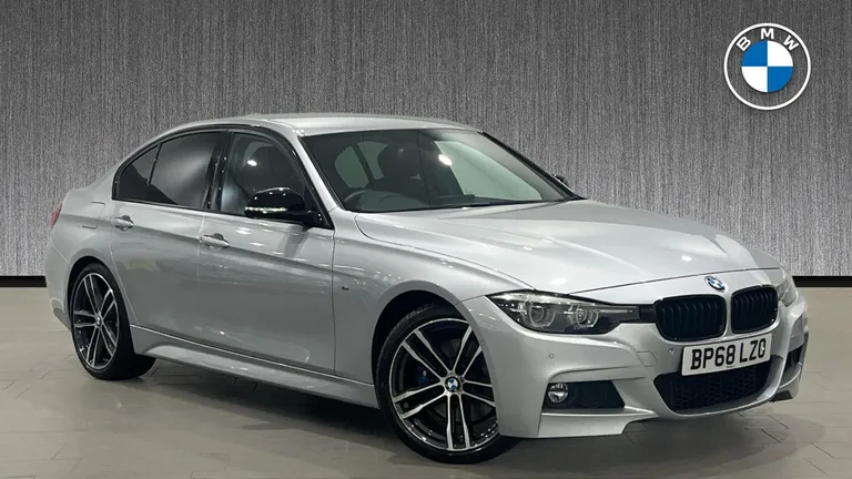 BMW 3 Series 2.0 320i M Sport Shadow Edition Auto Euro 6 (s/s) 4dr (BP68LZO) - Hero Image