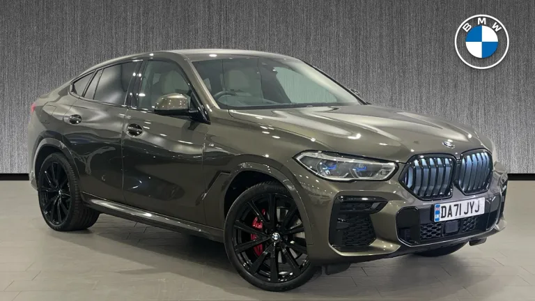 BMW X6 3.0 30d MHT M Sport Auto xDrive Euro 6 (s/s) 5dr (DA71JYJ) - Hero Image