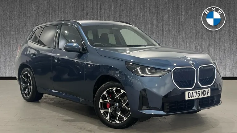 BMW X3 2.0 30e 22.7kWh M Sport Auto xDrive Euro 6 (s/s) 5dr (DA75NXV) - Hero Image