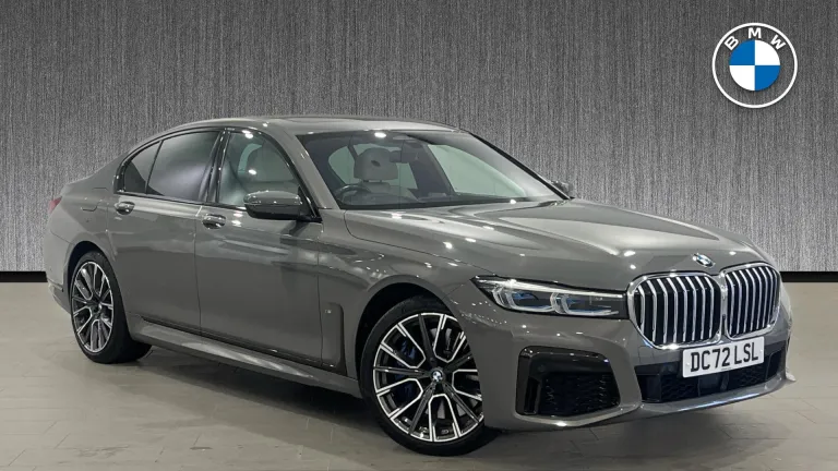 BMW 7 Series 3.0 740d MHT M Sport Auto xDrive Euro 6 (s/s) 4dr (DC72LSL) - Hero Image