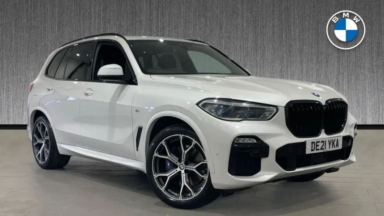 BMW X5 3.0 30d MHT M Sport Auto xDrive Euro 6 (s/s) 5dr (DE21YKA) - Hero Image