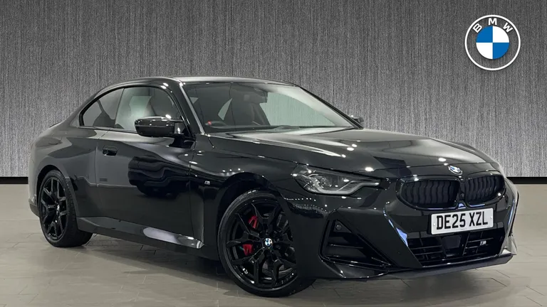 BMW 2 Series 3.0 M240i Auto xDrive Euro 6 (s/s) 2dr (DE25XZL) - Hero Image