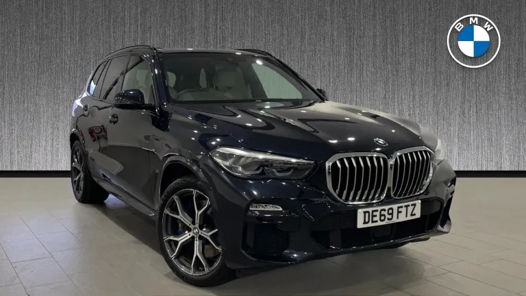 BMW X5 3.0 30d M Sport Auto xDrive Euro 6 (s/s) 5dr (DE69FTZ) - Hero Image