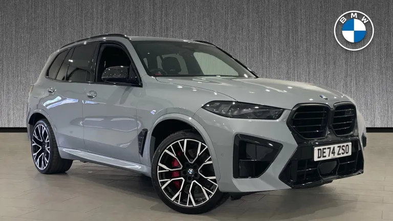 BMW X5 M 4.4i V8 Competition Steptronic xDrive Euro 6 (s/s) 5dr (DE74ZSO) - Hero Image