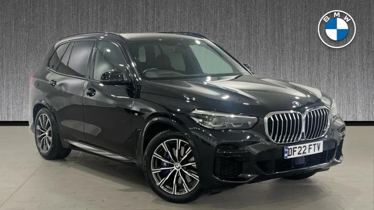 BMW X5 3.0 30d MHT M Sport Auto xDrive Euro 6 (s/s) 5dr (DF22FTV) - Hero Image