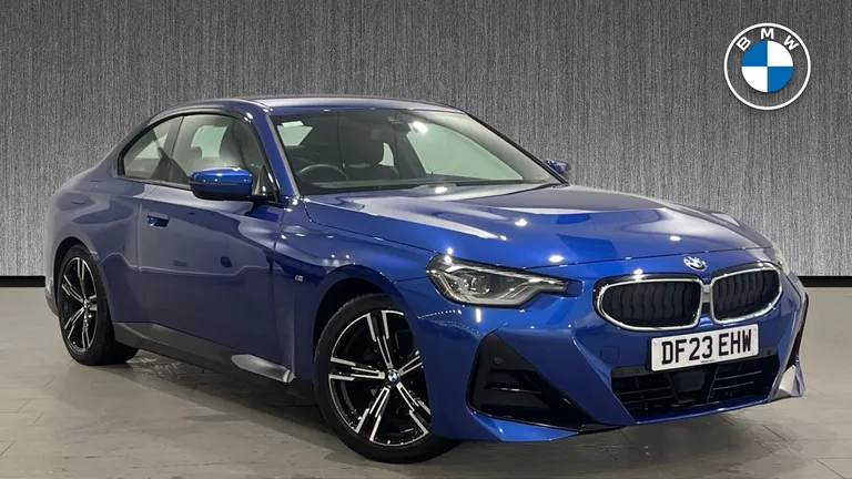 BMW 2 Series 2.0 220i M Sport Auto Euro 6 (s/s) 2dr (DF23EHW) - Hero Image