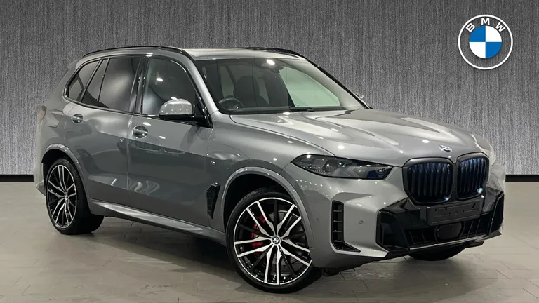 BMW X5 3.0 30d MHT M Sport Steptronic xDrive Euro 6 (s/s) 5dr (DF26BCX) - Hero Image