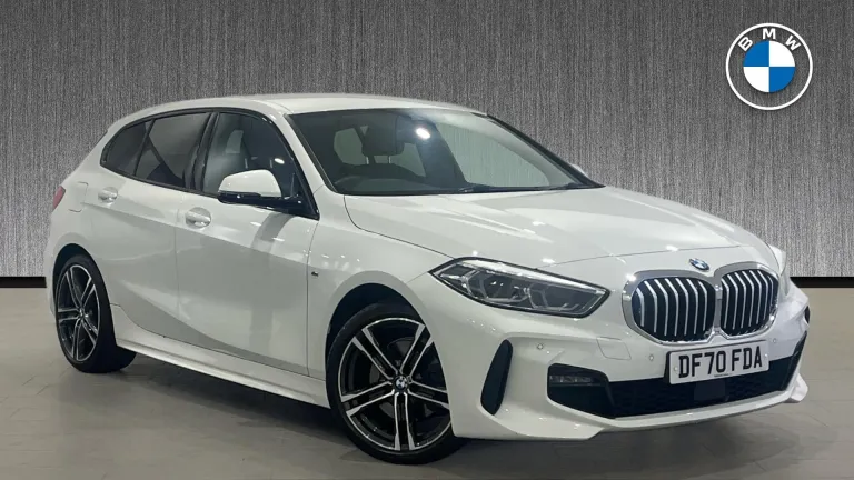 BMW 1 Series 2.0 118d M Sport Euro 6 (s/s) 5dr (DF70FDA) - Hero Image