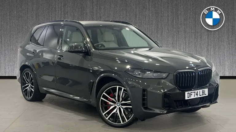 BMW X5 3.0 50e 25.7kWh M Sport Steptronic xDrive Euro 6 (s/s) 5dr (DF74LBL) - Hero Image