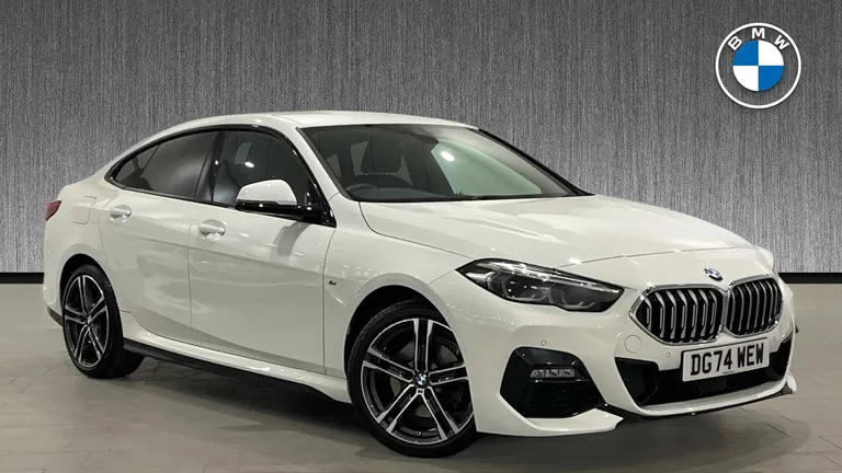 BMW 2 Series 1.5 218i M Sport DCT Euro 6 (s/s) 4dr (DG74WEW) - Hero Image