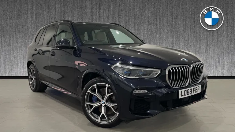 BMW X5 3.0 30d M Sport Auto xDrive Euro 6 (s/s) 5dr (LO68FEP) - Hero Image