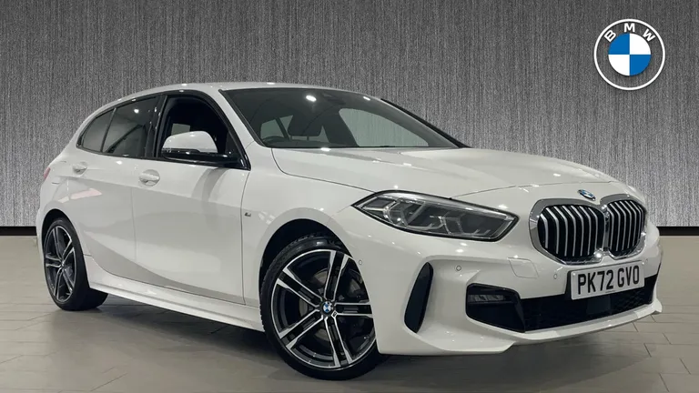 BMW 1 Series 1.5 118i M Sport (LCP) Euro 6 (s/s) 5dr (PK72GVO) - Hero Image