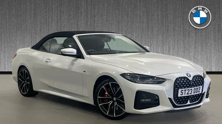 BMW 4 Series 2.0 420i M Sport Auto Euro 6 (s/s) 2dr (ST23DDZ) - Hero Image