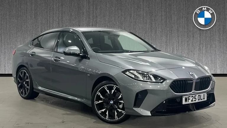 BMW 2 Series 1.5 220i MHT M Sport DCT Euro 6 (s/s) 4dr (WF25OLU) - Hero Image