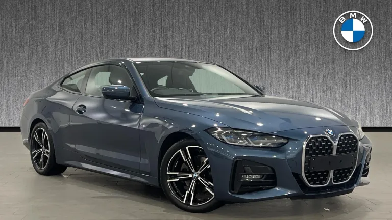 BMW 4 Series 2.0 420d MHT M Sport Auto Euro 6 (s/s) 2dr (YB23FLP) - Hero Image