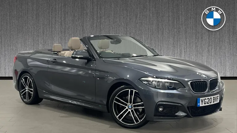 BMW 2 Series 2.0 220i GPF M Sport Auto Euro 6 (s/s) 2dr (YG20BVF) - Hero Image