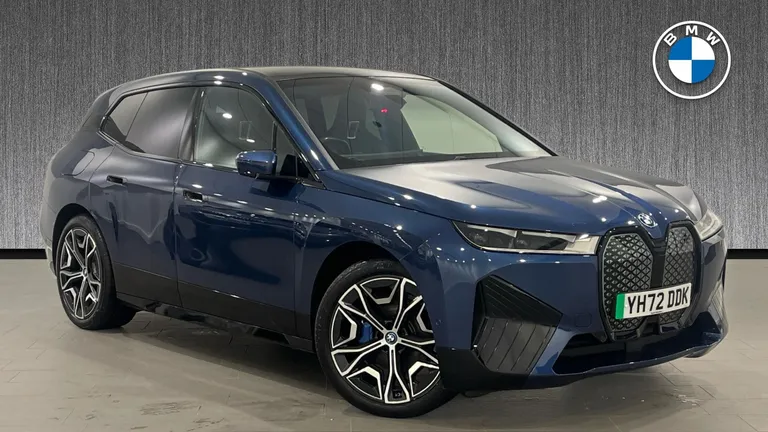 BMW iX 50 111.5kWh M Sport Auto xDrive 5dr (YH72DDK) - Hero Image