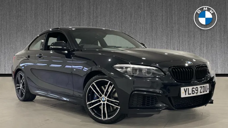 BMW 2 Series 1.5 218i GPF M Sport Auto Euro 6 (s/s) 2dr (YL69ZDU) - Hero Image