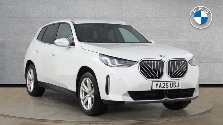 BMW X3 2.0 20i MHT xLine Auto xDrive Euro 6 (s/s) 5dr (YA25USJ) - Hero Image