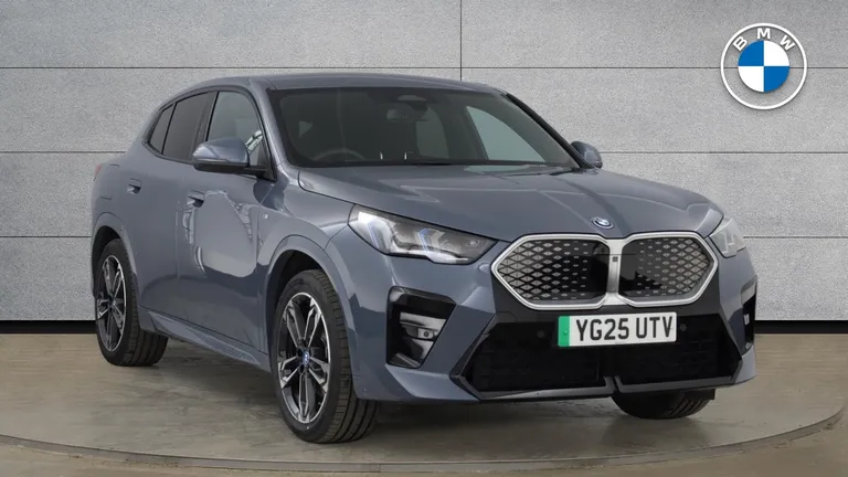 BMW iX2 30 66.5kWh M Sport Auto xDrive 5dr (11kW Charger) (YG25UTV) - Hero Image
