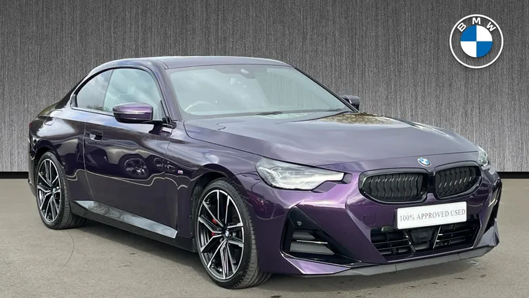 BMW 2 Series 2.0 220i M Sport Auto Euro 6 (s/s) 2dr (NK24WHC) - Hero Image