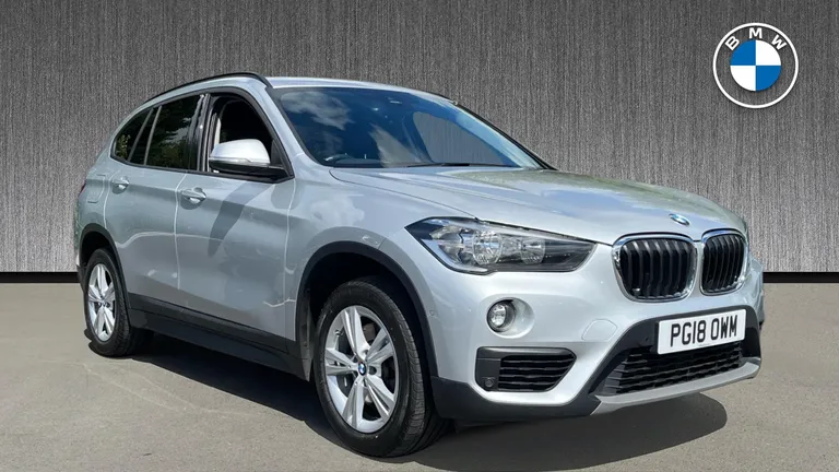 BMW X1 2.0 20i SE Auto xDrive Euro 6 (s/s) 5dr (PG18OWM) - Hero Image