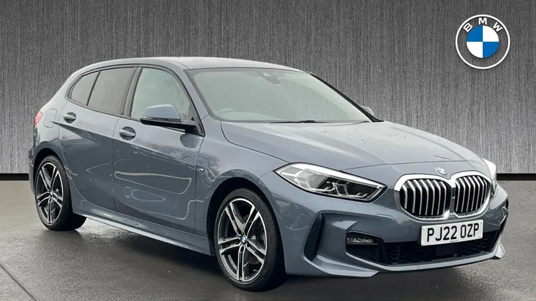 BMW 1 Series 1.5 118i M Sport (LCP) DCT Euro 6 (s/s) 5dr (PJ22OZP) - Hero Image