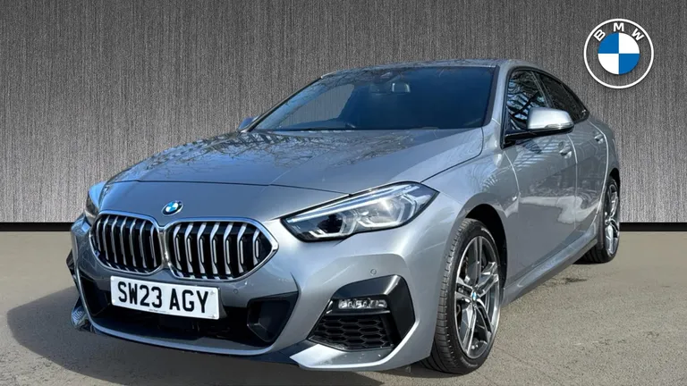 BMW 2 Series 2.0 220i M Sport DCT Euro 6 (s/s) 4dr (SW23AGY) - Hero Image
