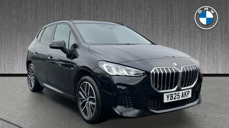 BMW 2 Series Active Tourer 1.5 225xe 16.3kWh M Sport DCT 4WD Euro 6 (s/s) 5dr (YB25AKP) - Hero Image
