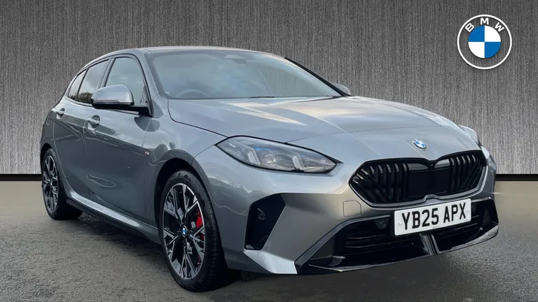 BMW 1 Series 1.5 120i MHT M Sport DCT Euro 6 (s/s) 5dr (YB25APX) - Hero Image