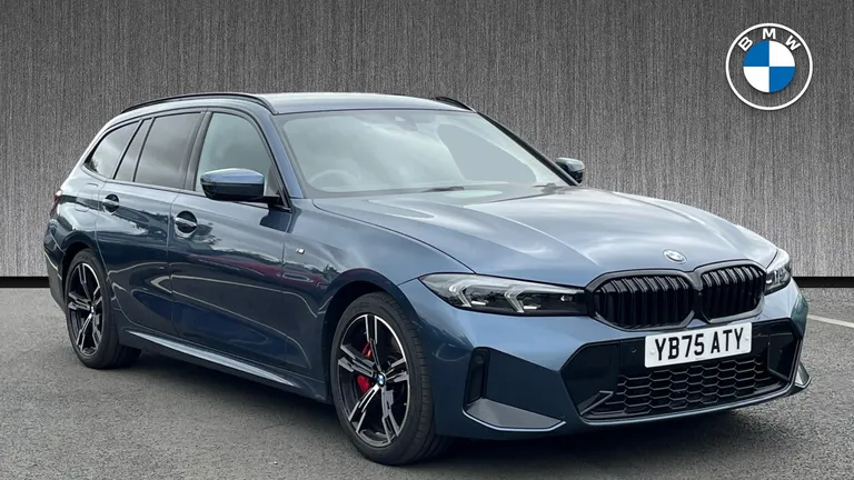 BMW 3 Series 2.0 320i M Sport Touring Auto Euro 6 (s/s) 5dr (YB75ATY) - Hero Image