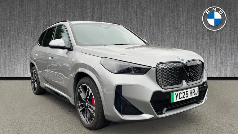 BMW iX1 20 66.5kWh M Sport Auto eDrive 5dr (11kW Charger) (YC25HRJ) - Hero Image