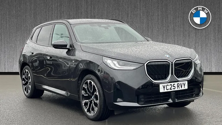 BMW X3 2.0 30e 22.7kWh M Sport Auto xDrive Euro 6 (s/s) 5dr (YC25RVY) - Hero Image