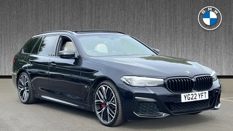 BMW 5 Series 2.0 520d MHT M Sport Touring Steptronic Euro 6 (s/s) 5dr (YG22YFT) - Hero Image