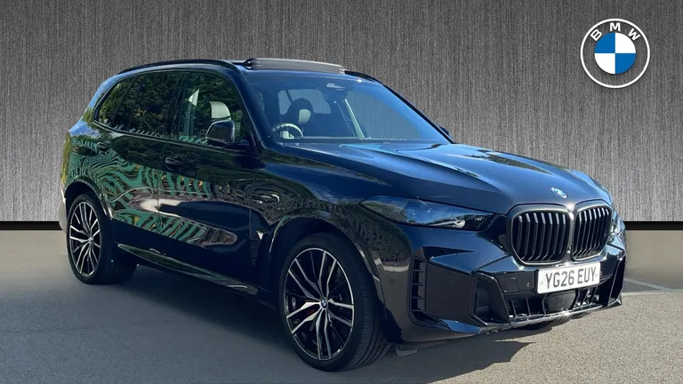 BMW X5 3.0 50e 25.7kWh M Sport Steptronic xDrive Euro 6 (s/s) 5dr (YG26EUY) - Hero Image