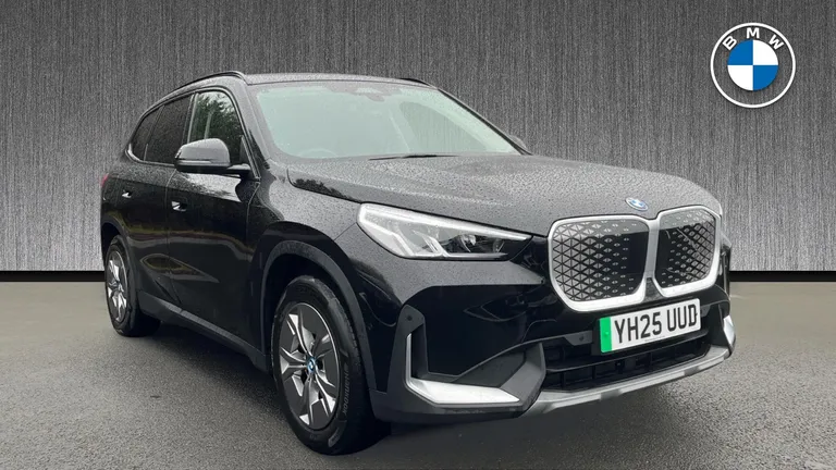 BMW iX1 20 66.5kWh Sport Auto eDrive 5dr (11kW Charger) (YH25UUD) - Hero Image