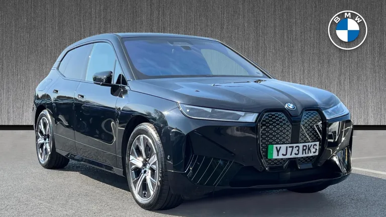BMW iX 50 111.5kWh M Sport Auto xDrive 5dr (11kW Charger) (YJ73RKS) - Hero Image