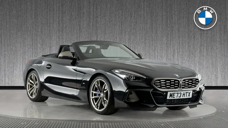 BMW Z4 3.0 M40i Auto sDrive Euro 6 (s/s) 2dr (ME73HTX) - Hero Image