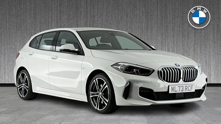 BMW 1 Series 1.5 118i M Sport (LCP) DCT Euro 6 (s/s) 5dr (ML73RCF) - Hero Image