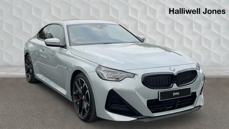 BMW 2 Series 2.0 220i M Sport Auto Euro 6 (s/s) 2dr (NEW) - Hero Image