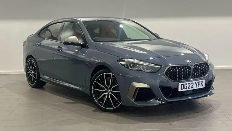 BMW 2 Series 2.0 M235i Auto xDrive Euro 6 (s/s) 4dr (DG22YFK) - Hero Image