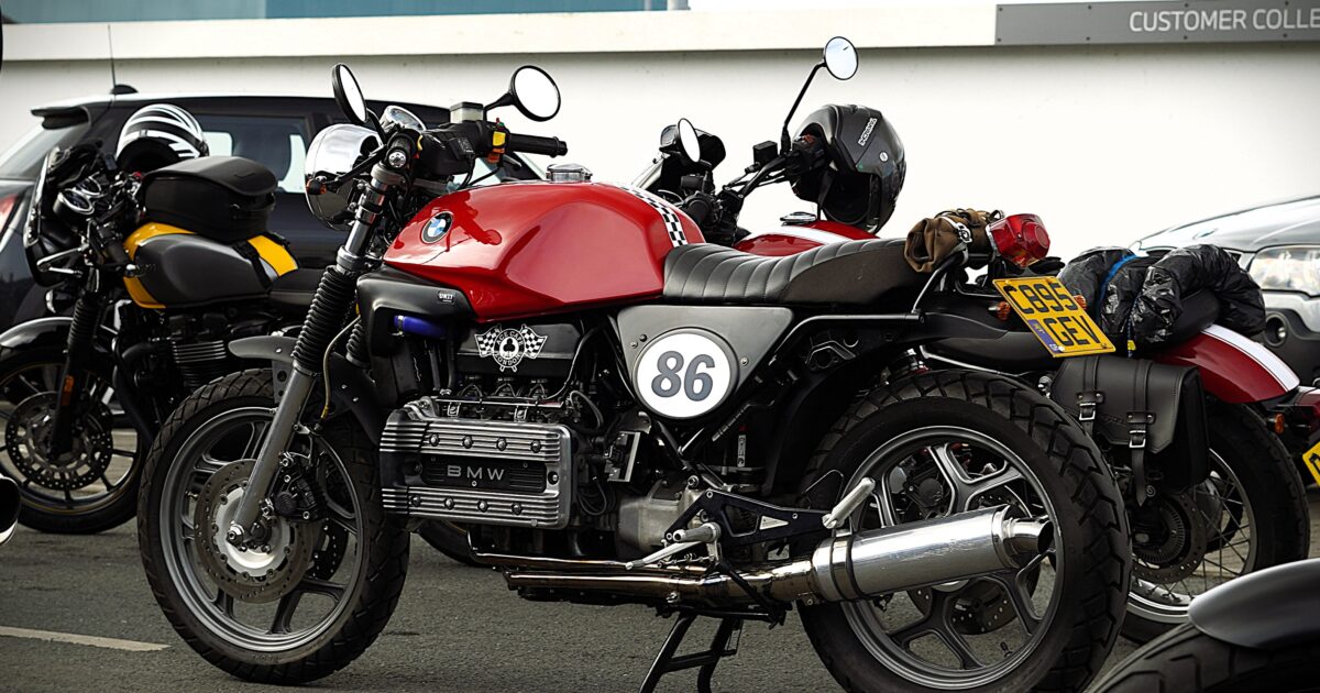トロフィー（CURTIS BIKES）MADE IN ENGLAND　※匿名配送 Curtis Bikes