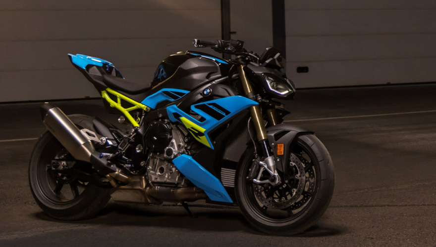 The New S 1000 R Sport