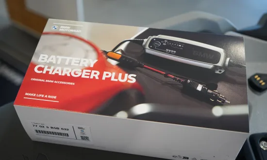 BMW BATTERY CHARGER PLUS ONLY £95 THIS MAY