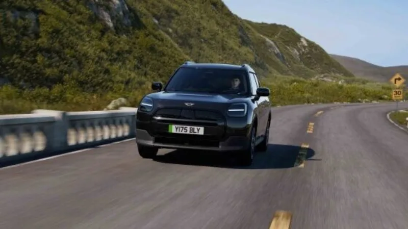 Introducing the MINI Monochrome. - Image 1169312/1