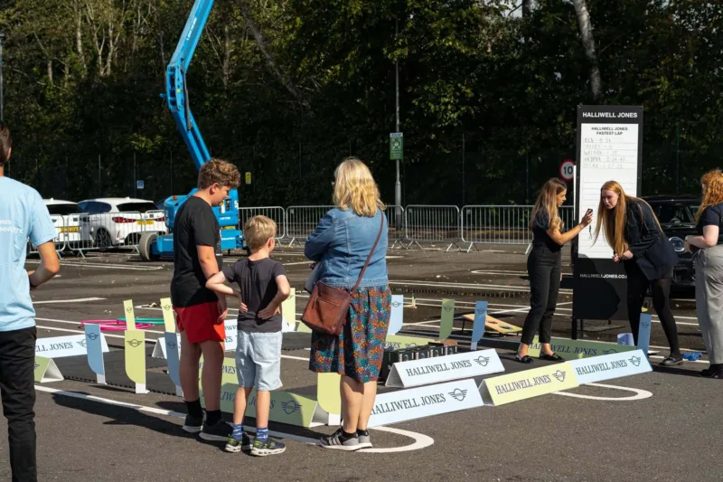 Ecolab Family Fun Day Returns with Sunshine and Smiles - Image 1495712/3