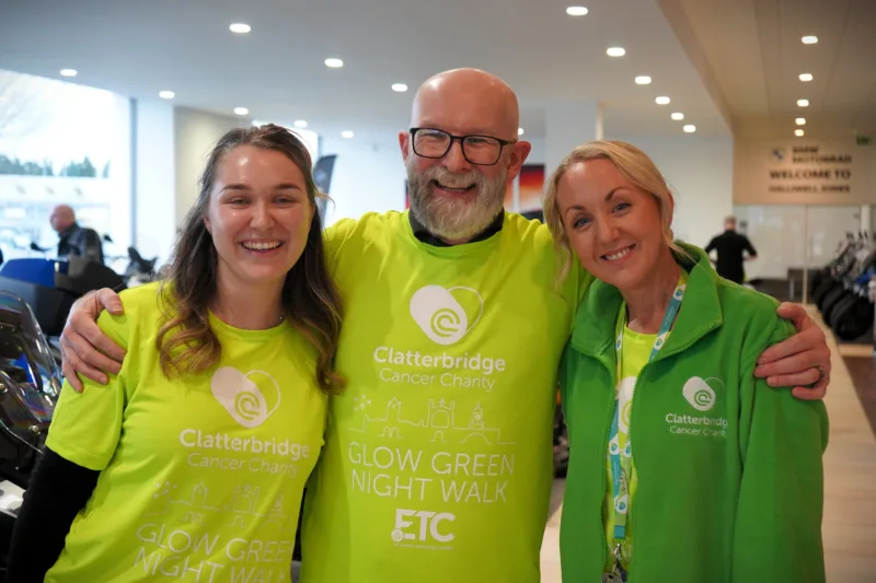 Glow Green Walk for Clatterbridge - Image 1495859/2